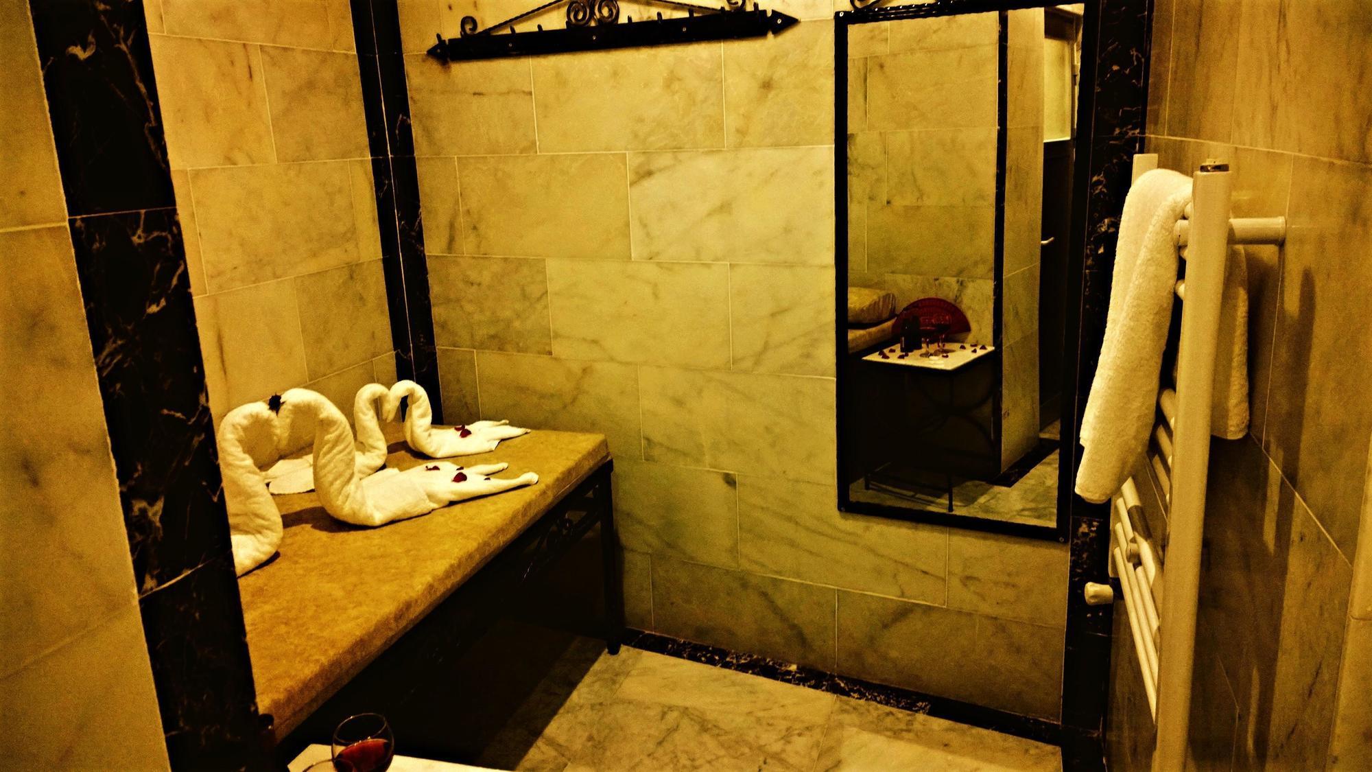 Beyoglu Palace Termal Hotel エスキシェヒル エクステリア 写真